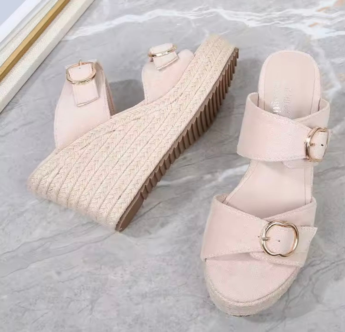 Lolita Wedge