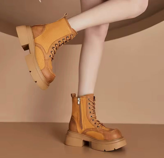 Zola Ankle Boots