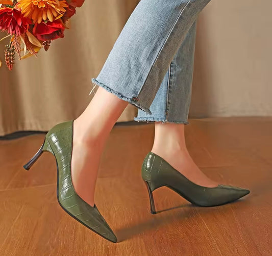 Nova Heels
