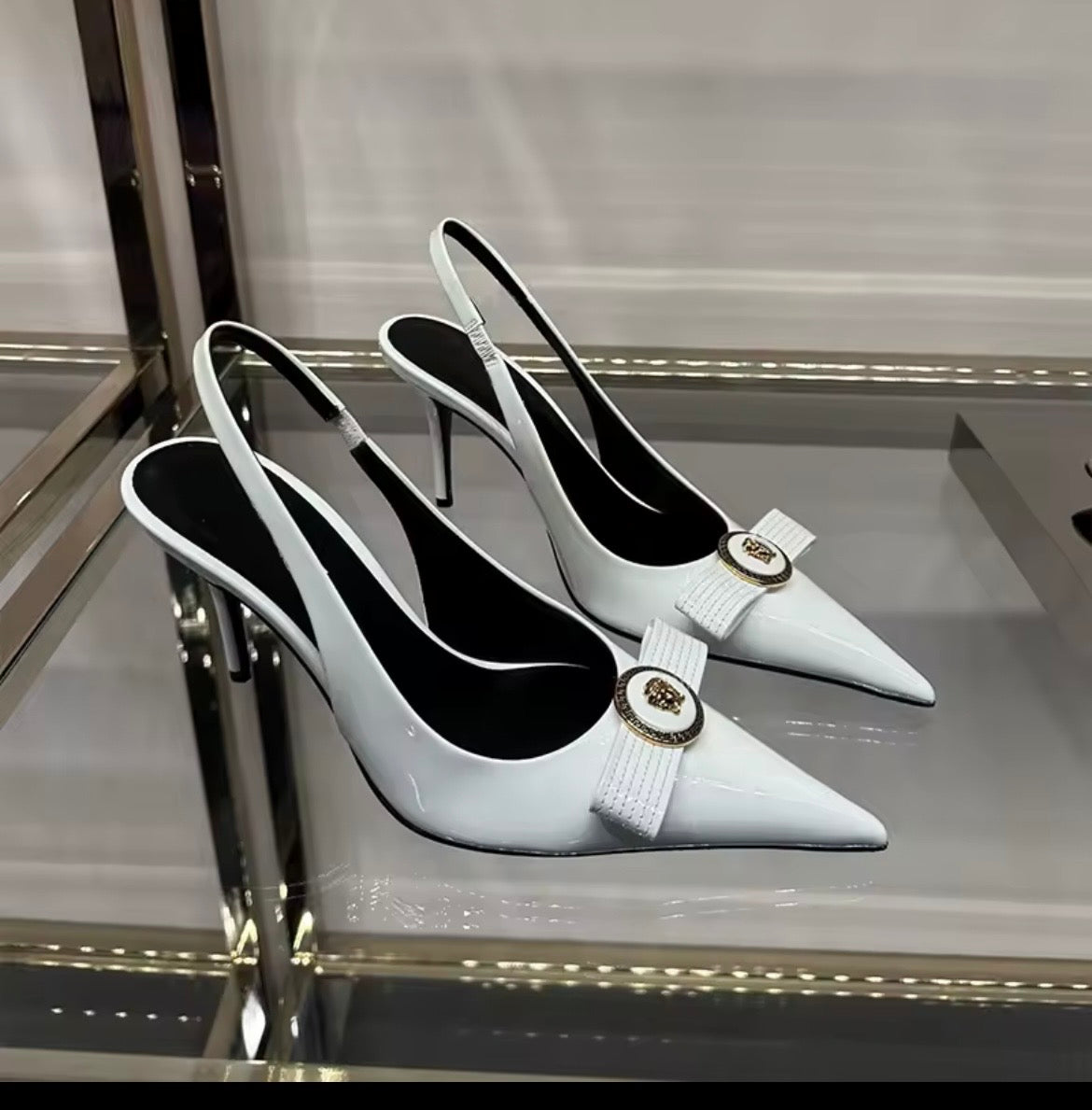 Leanne Heels