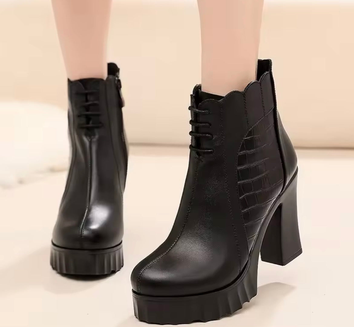 Everly Boots