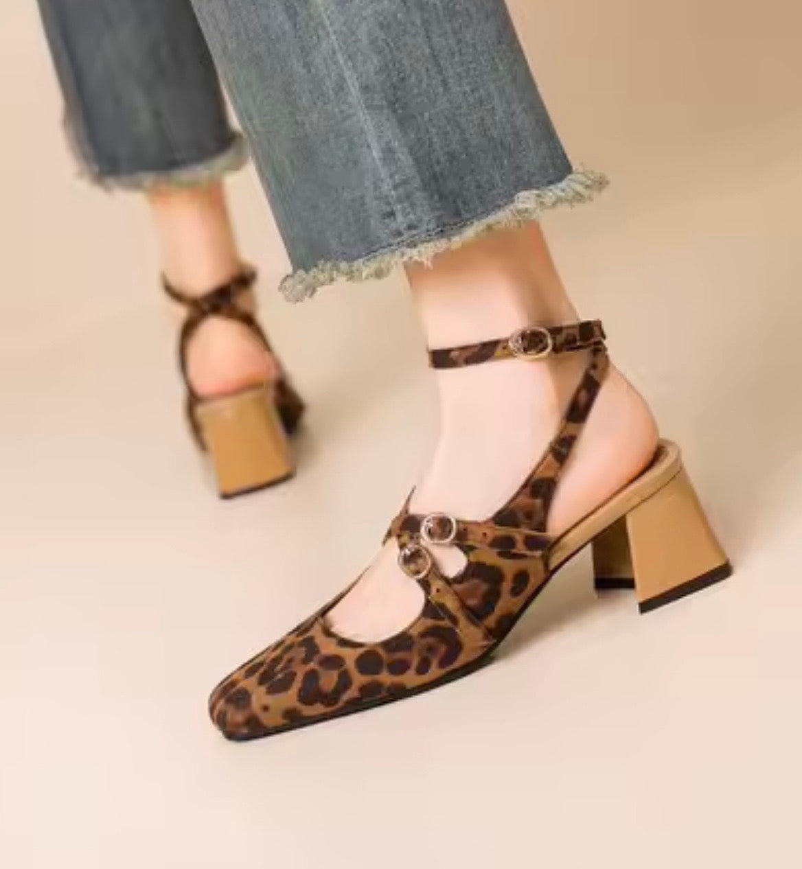 Lilly Leopard