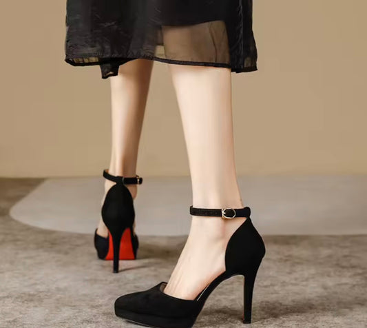 Zola Heels