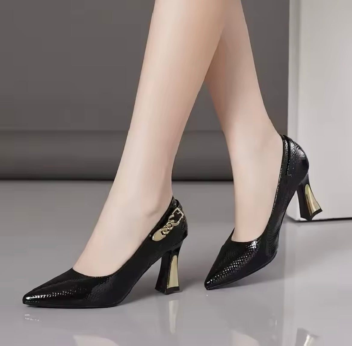 Lottie Heels