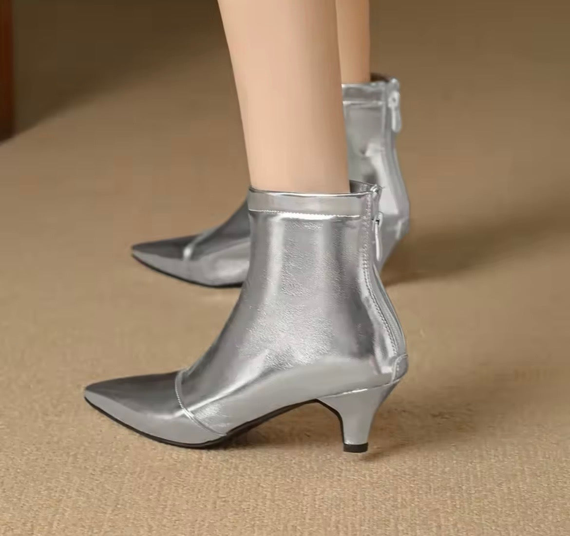 Sutton Ankle Boots