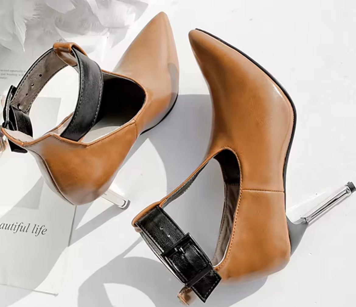 Leanne Heels