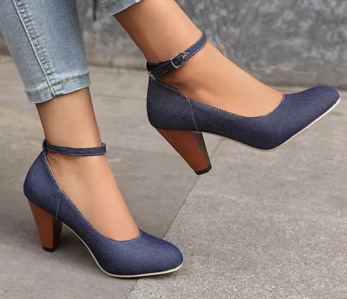 Savannah Spike Heel