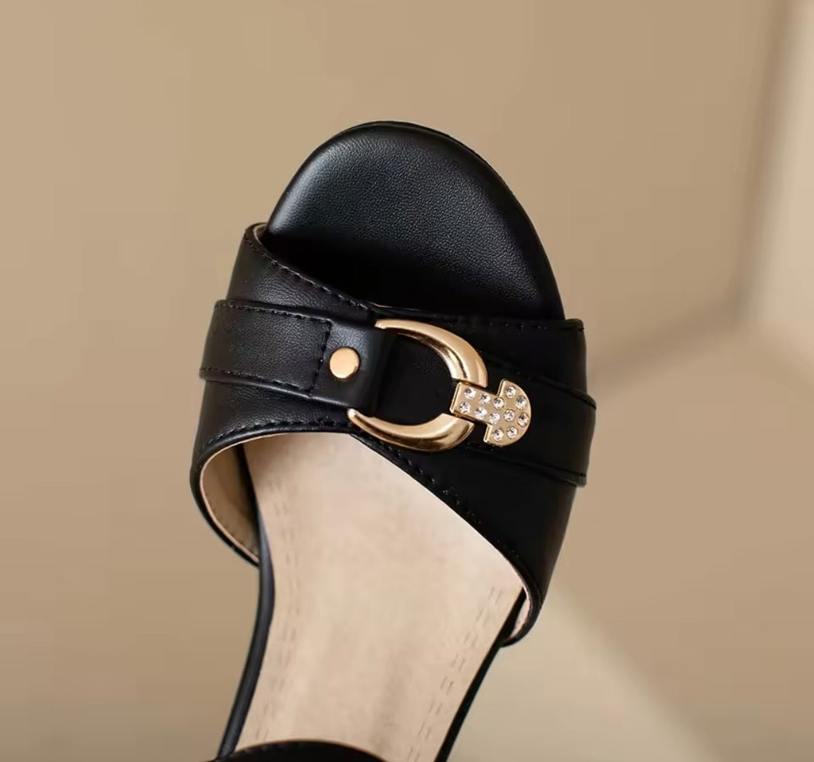 Roxanne Sandals