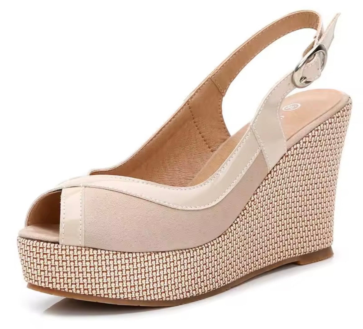 Allegra Wedge