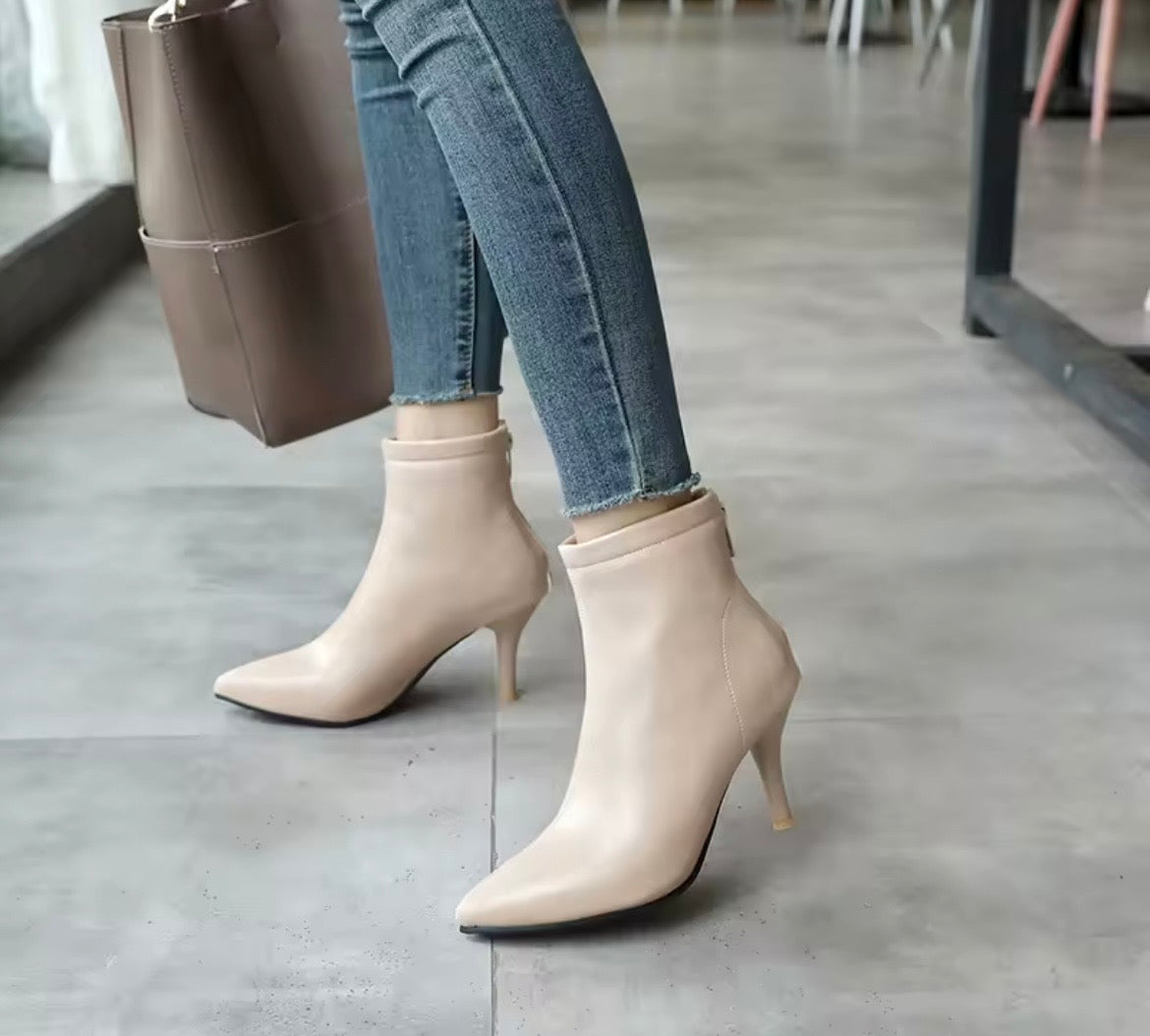 Ayla Ankle Boots