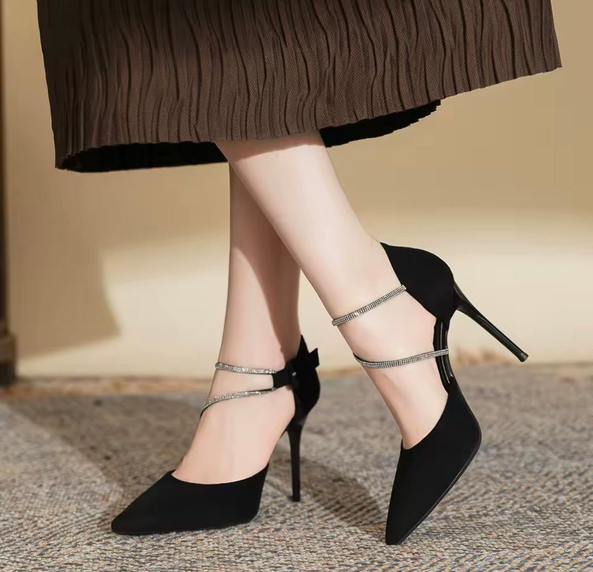 Ivy Crystal Embellished Pumps