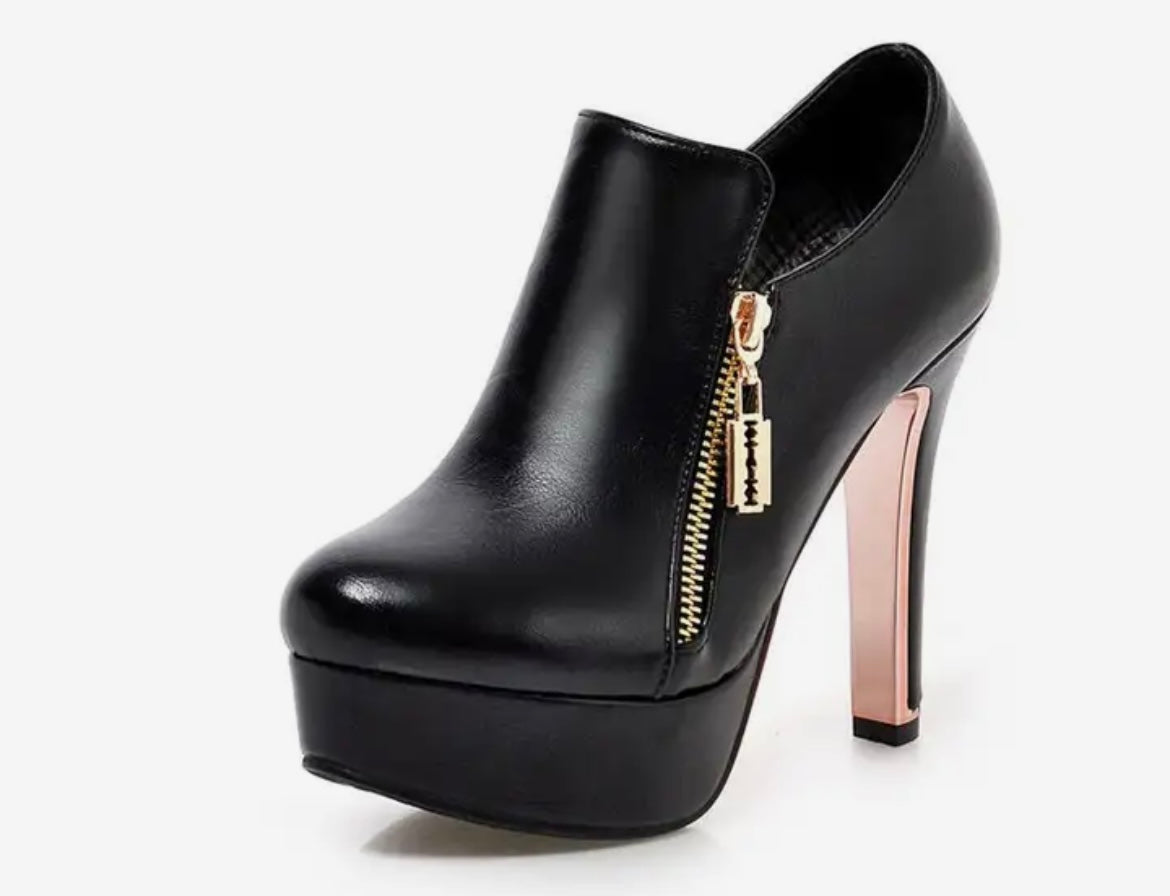 Lucy Zip Up Boots