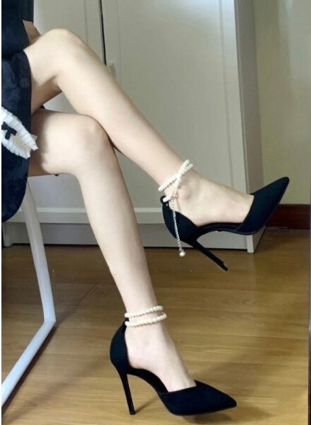Pearl Heels